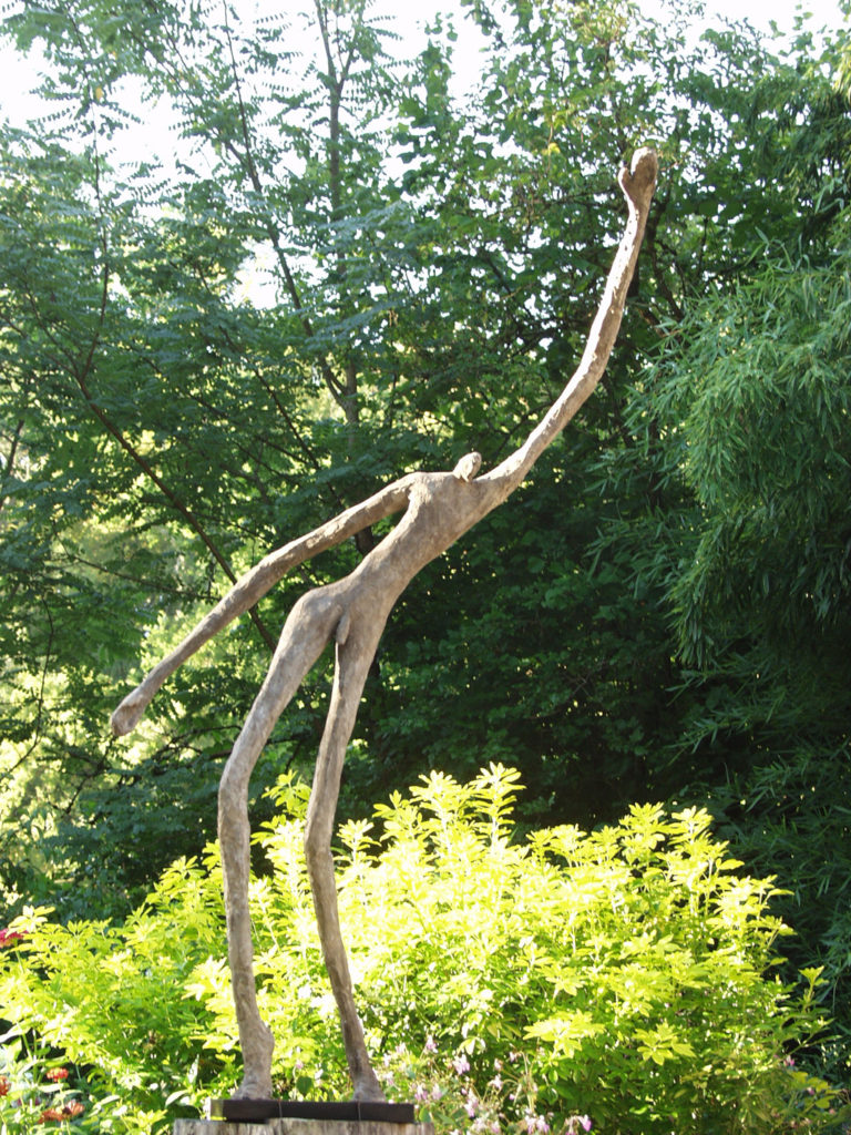 L'homme seul sculpture en béton de Philippe Doberset