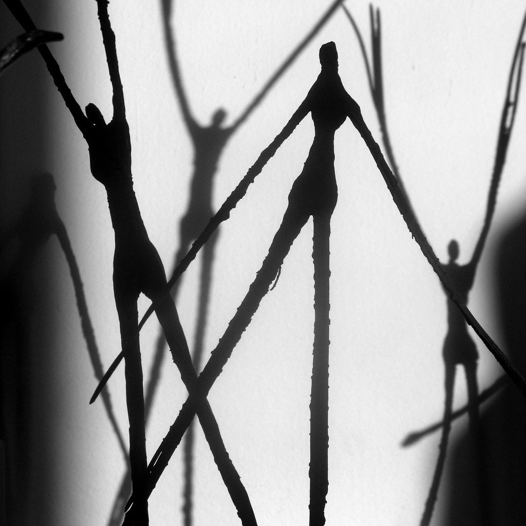 Danseuses en bronze .Sculpture de Philippe Doberset