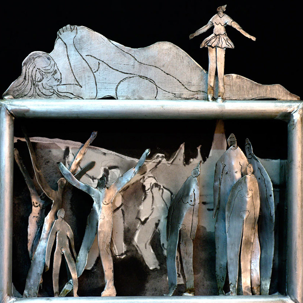 Le sommeil de la raison. Installation en tôle de zinc. Référence à Goya . Sculpture de Philippe Doberset