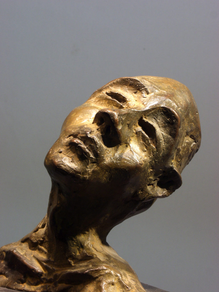 Portrait en bronze d'un danseur de la compagnie Shankaï Juku. Sculpture de  Philippe Doberset