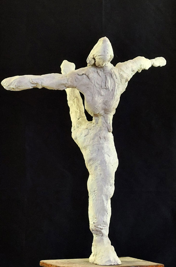 danseuse en ciment blanc. Sculpture de Philippe Doberset