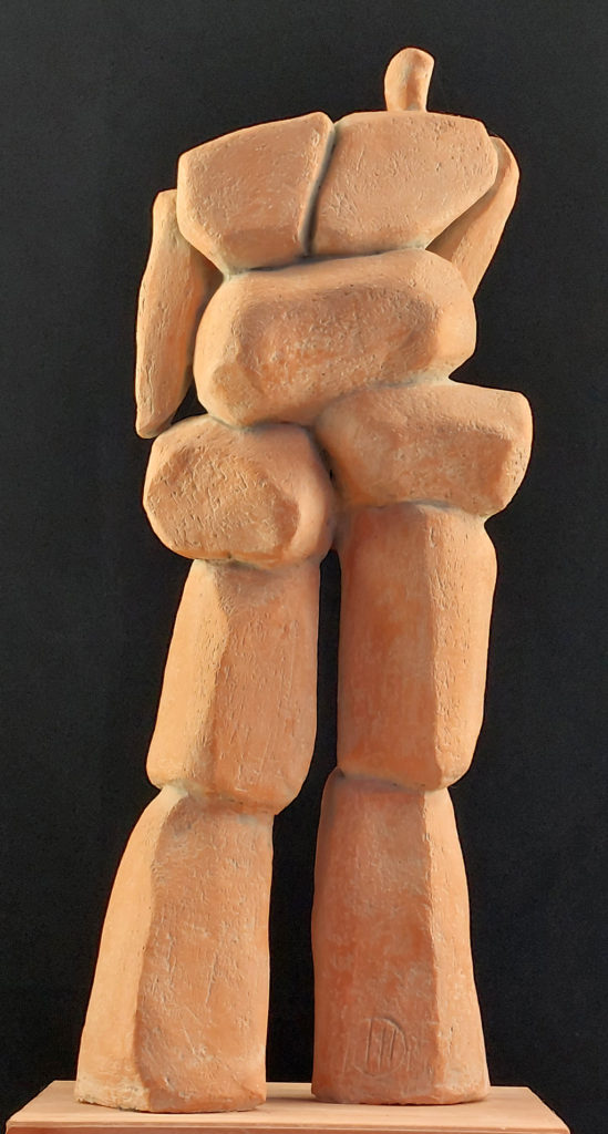 Personnage en terre cuite. Sculpture de Philippe Doberset