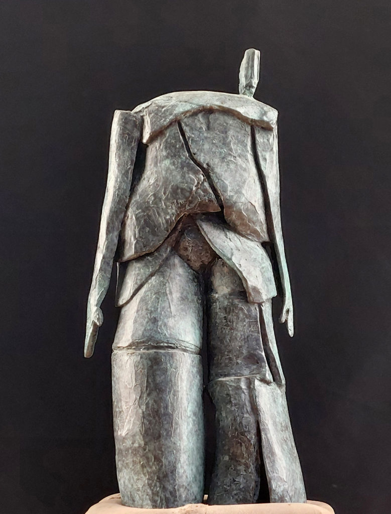 Gros personnage en bronze. Sculpture de Philippe Doberset